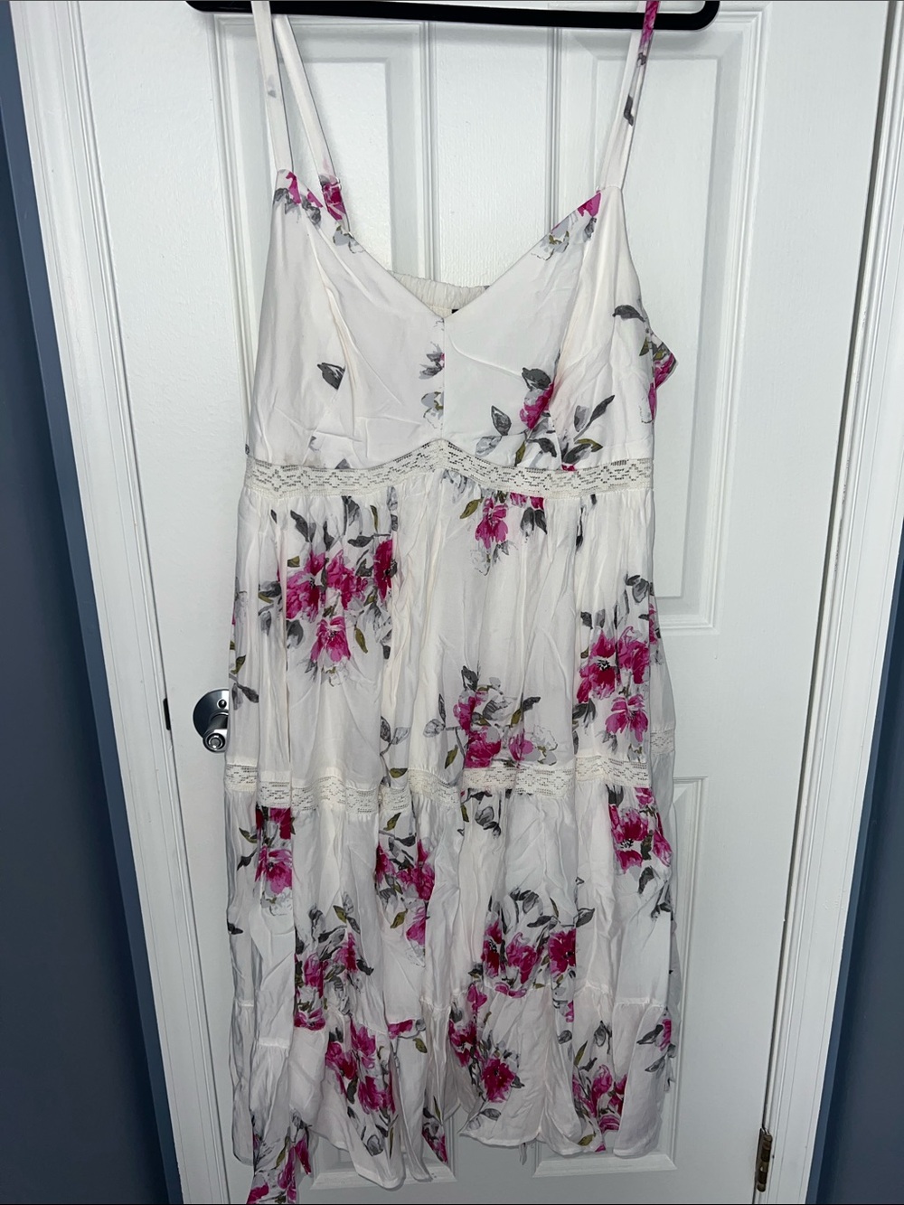 Torrid White Floral Spaghetti Strap Midi Dress with Pink Roses
